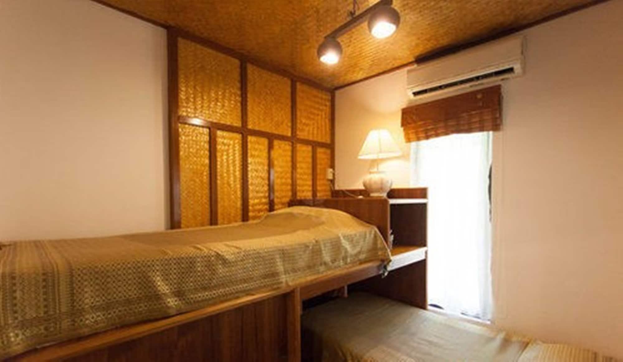 Coral Hotel Bangsaphan Бангсапхан Экстерьер фото