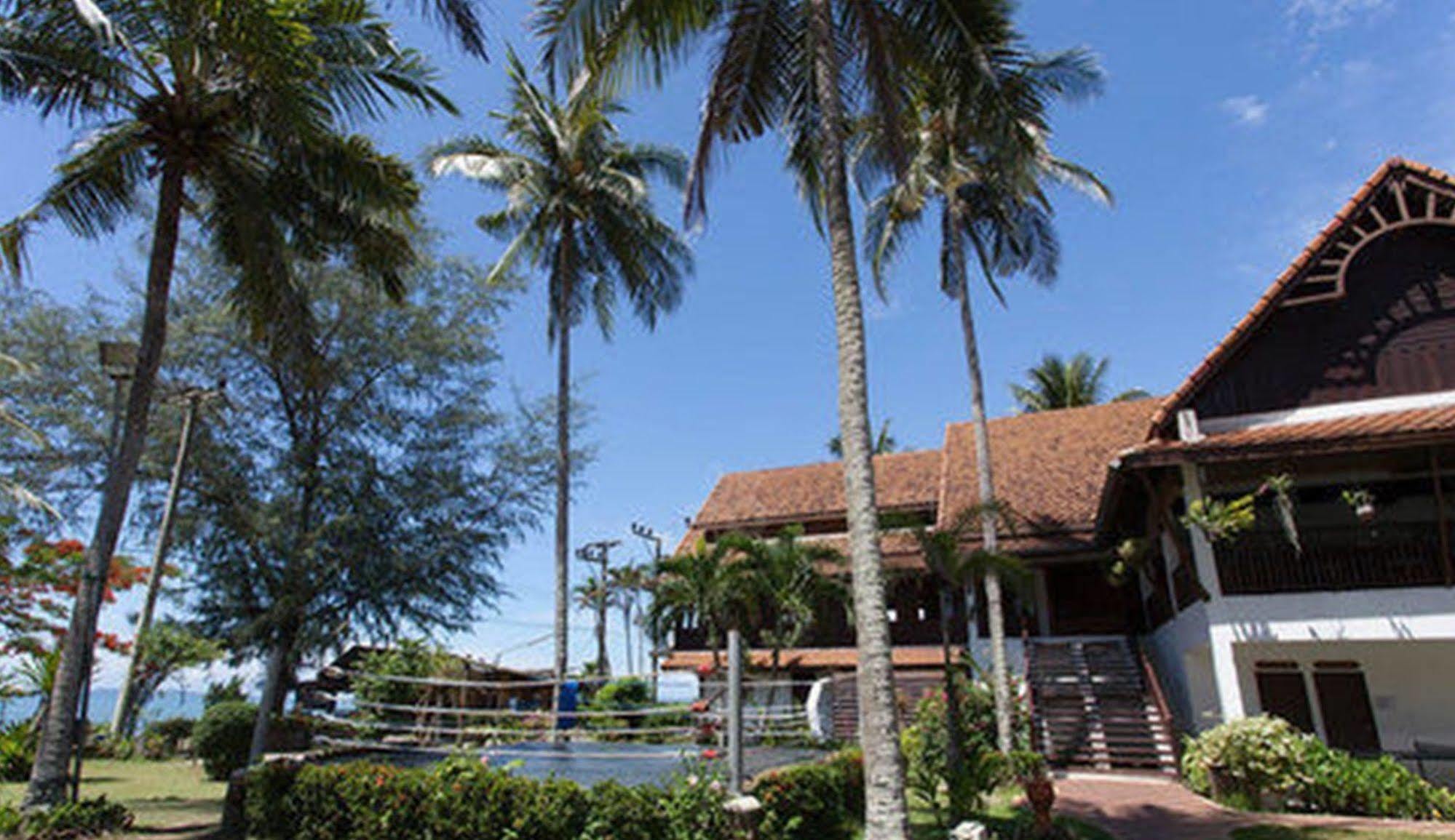 Coral Hotel Bangsaphan Бангсапхан Экстерьер фото